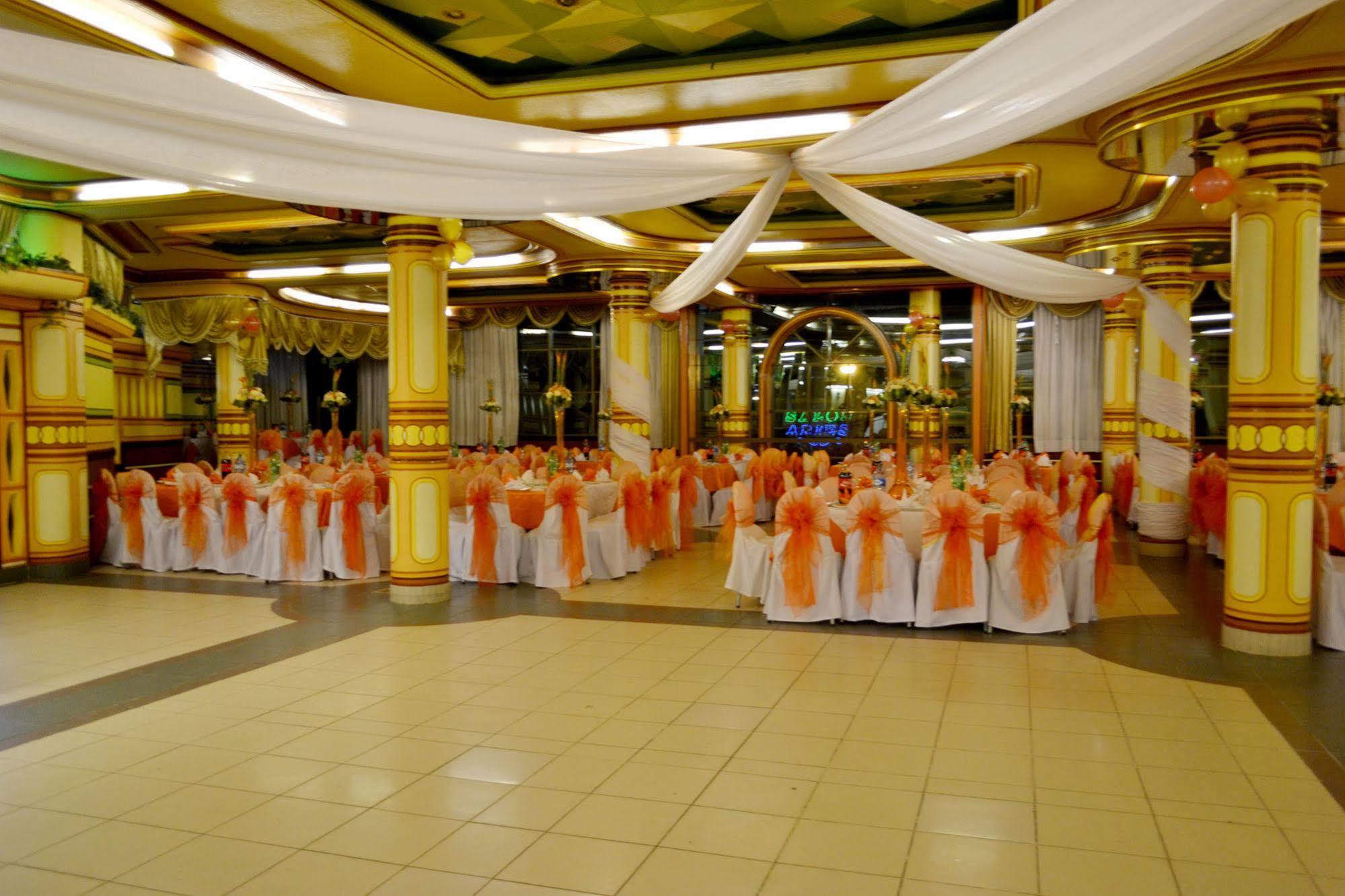 Golden Palace Ла Пас Екстериор снимка